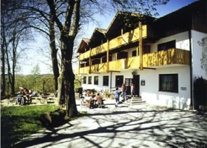 Berggasthof Hinhart ゲストハウス 3*
